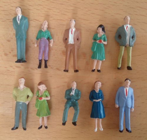1:50 Scale Painted Figures - Pack of 10, 25 or 50