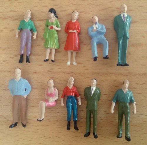 1:50 Scale Painted Figures - Pack of 10, 25 or 50